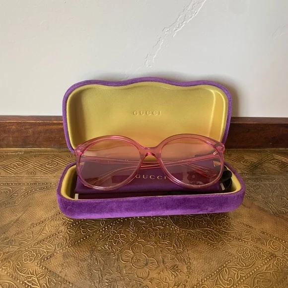 Gucci | Accessories | Gucci Pink Sunglasses With Purple Case  display picture 3